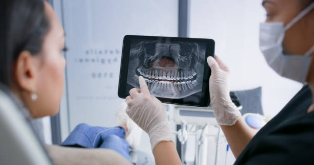 Licensed Tooth Extraction service in Rossmoor, CA - Smile Center Dentistry